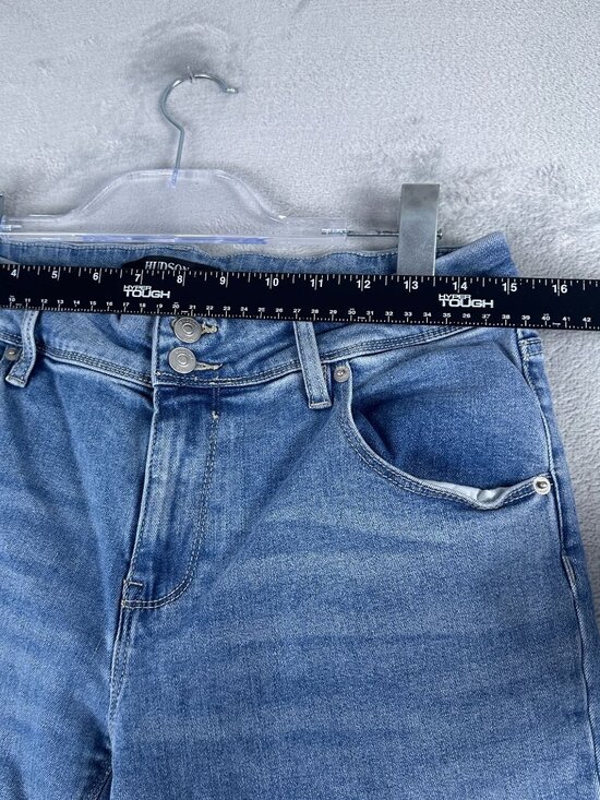 Hudson Slim Straight Leg Jeans Womens Size 8 Light Wash 1811754 Mid Rise Blue - Picture 11 of 16